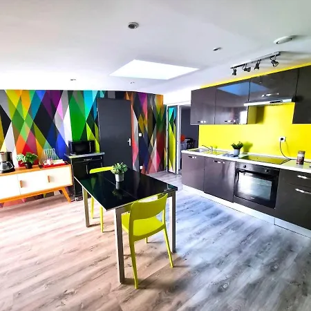 Spacieux De 150 M Ideal Familles Et Groupes *