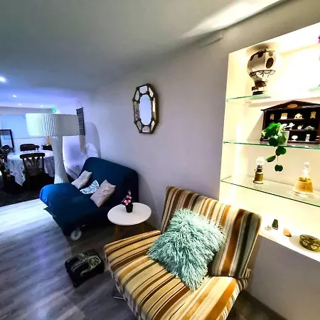 Spacieux De 150 M Ideal Familles Et Groupes 公寓 埃尔伯夫