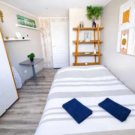 Spacieux De 150 M Ideal Familles Et Groupes *