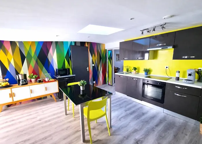 Spacieux De 150 M Idéal Familles Et Groupes * Elbeuf