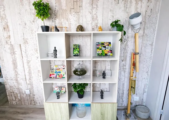 Spacieux De 150 M Idéal Familles Et Groupes Elbeuf